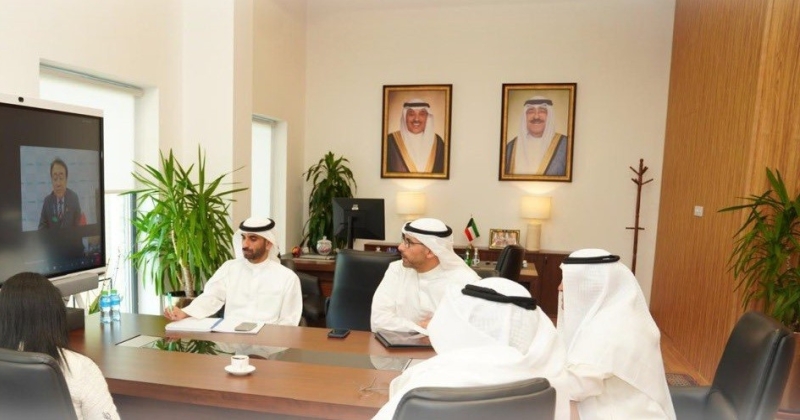 تأكيد كويتي ياباني على أهمية العبور الآمن في مضيق هرمز وتعزيز الشراكة النفطية