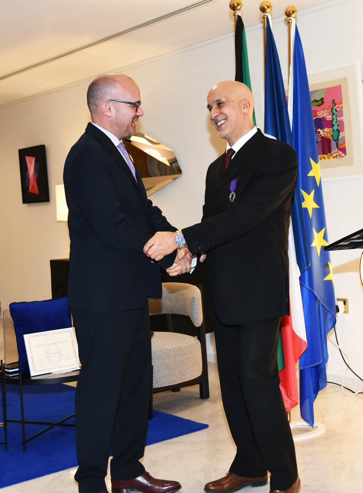 السفير غوفان يهنئ رويبح بالتكريم