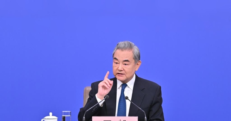 الصين تطالب بعودة الملاحة إلى طبيعتها في مضيق هرمز