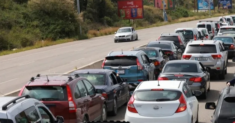 نازحون يتدفّقون الى جنوب لبنان بعد وقف النار