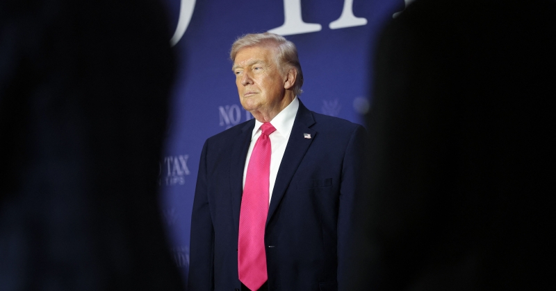 ترامب: سنعمل مع إيران للحصول على اليورانيوم المخصب وإرساله لأميركا 