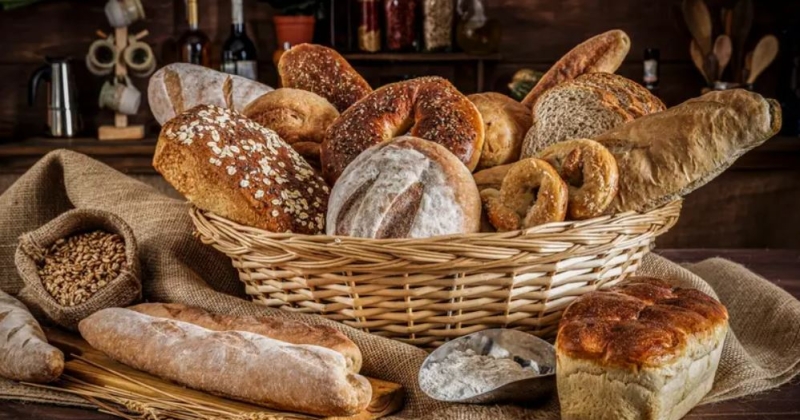 الخبز قد يزيد الوزن دون سعرات إضافية.. دراسة تكشف