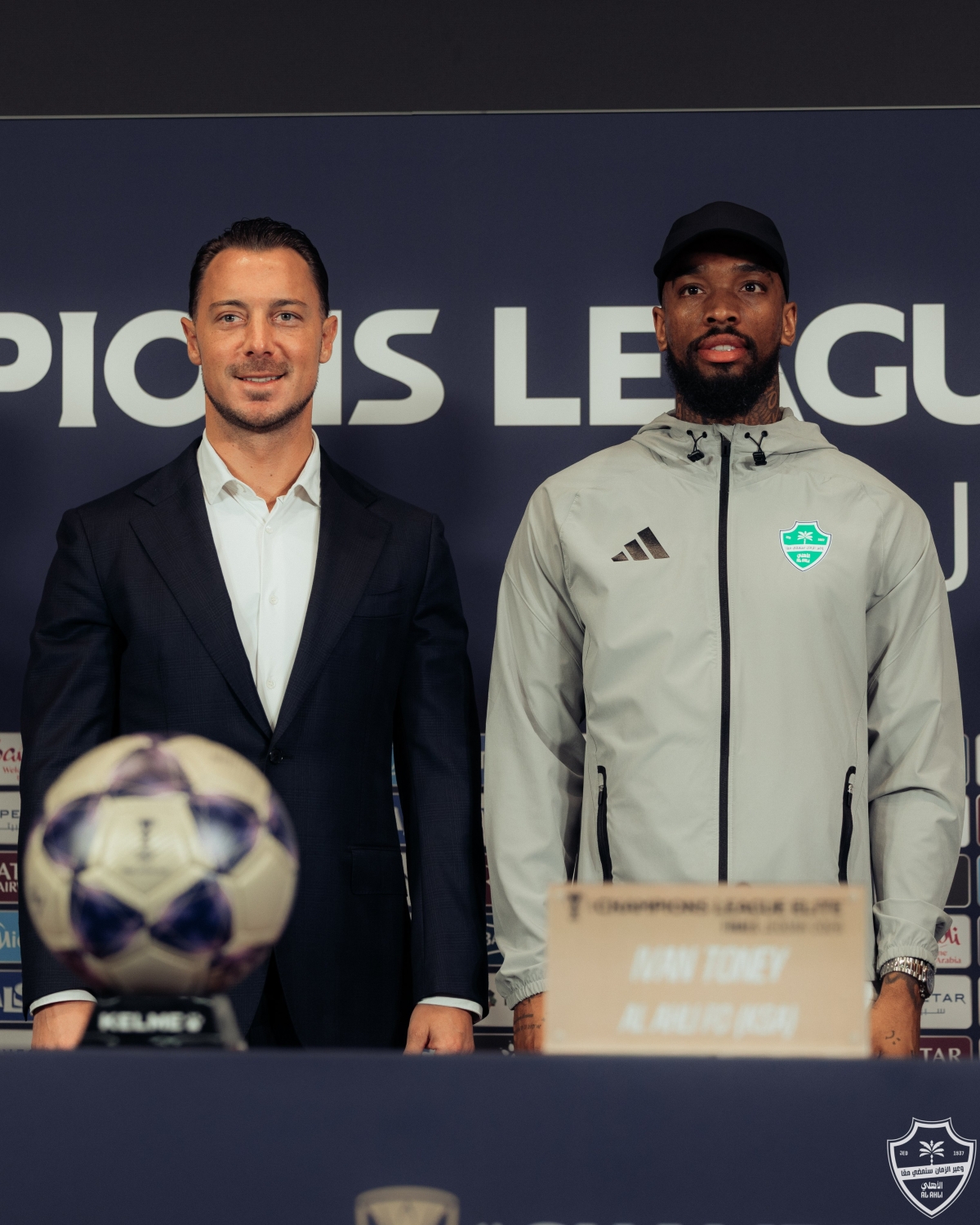 مدرب الأهلي خلال المؤتمر الصحافي