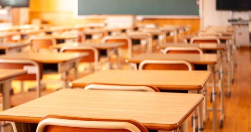 التربية تعتمد التقييم التحصيلي بديلاً لدرجة «الاختبار القصير». التواجيه الفنية تتولى إعداد آليات تقييم تعتمد على تطبيقات داخل الحصة الدراسية. بدائل غير تحريرية تشمل أوراق العمل والأنشطة والمهارات الصفية 