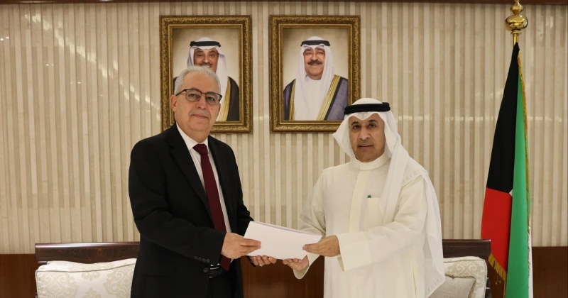 رسالة إلى وزير الخارجية من نظيره المغربي حول العلاقات والمستجدات الإقليمية