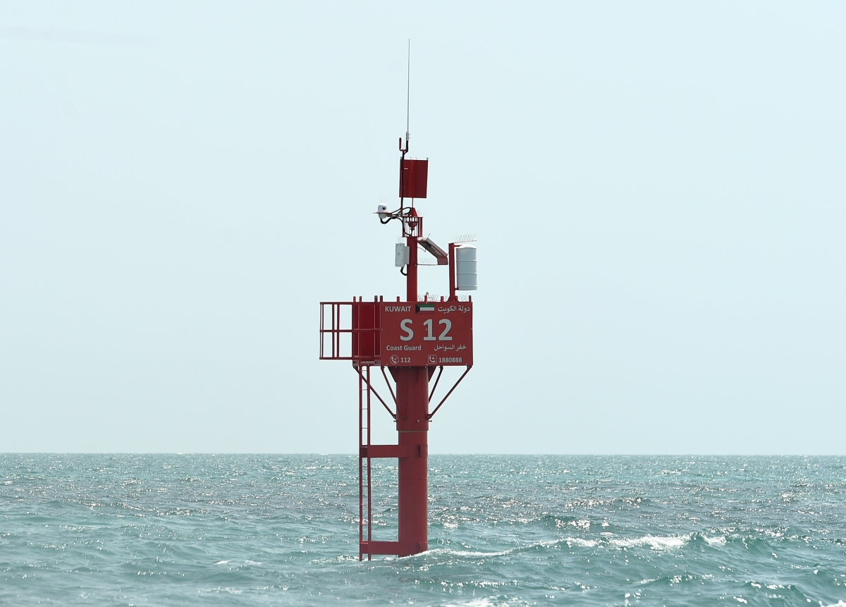 ركيزة من الدلالات البحرية مزودة بتقنيات حديثة