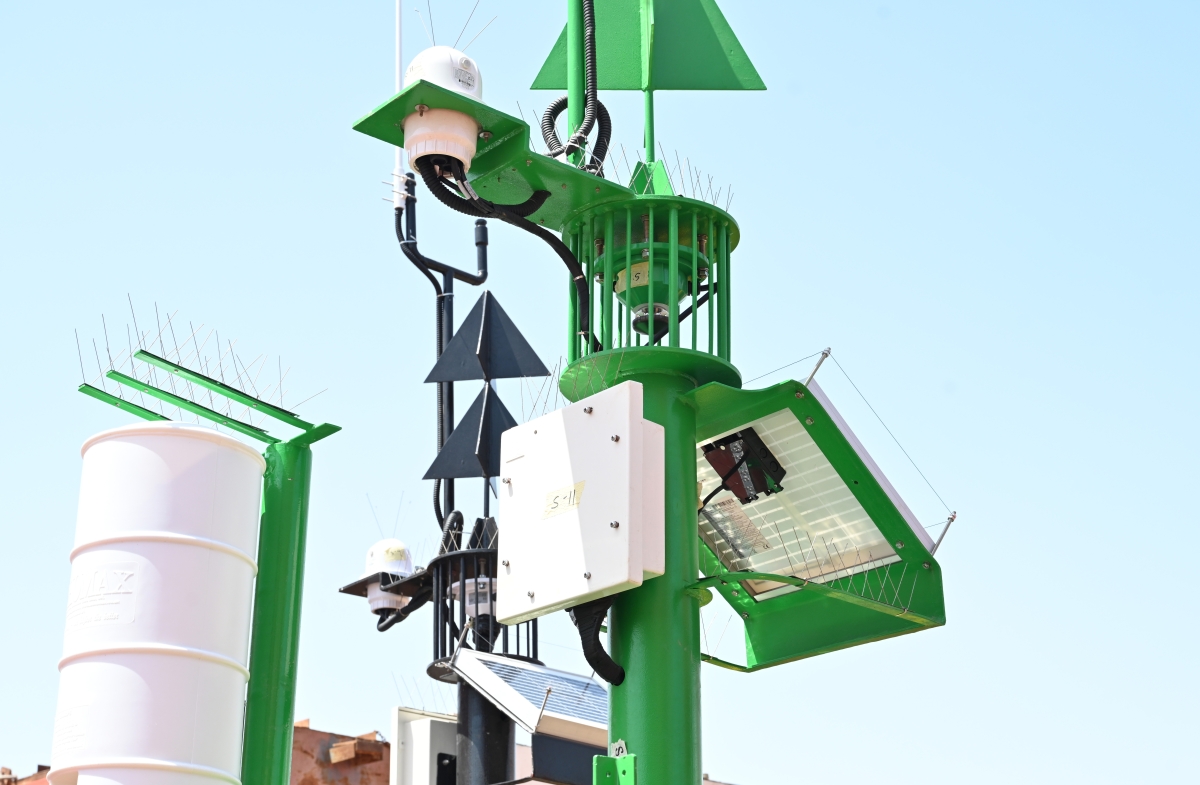 أجهزة تقنية حديثة في إحدى الركائز الجديدة