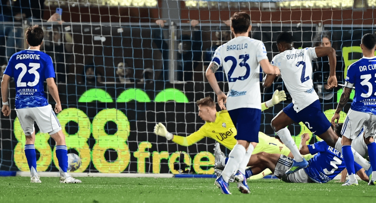 إنتر ميلان وكومو في مياراة سابقة 