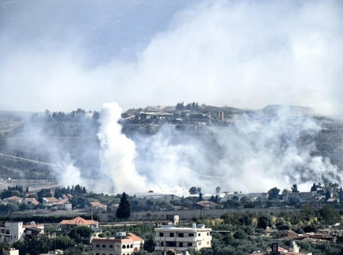 دخان غارات إسرائيلية على جنوب لبنان (أرشيفية)