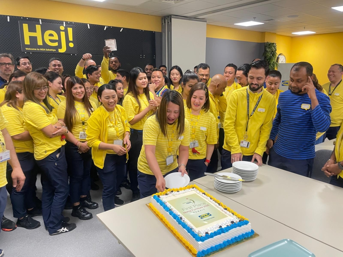 من حفل «ايكيا» تكريماً لمساهمة موظفيها في الحصول على الجائزة 
