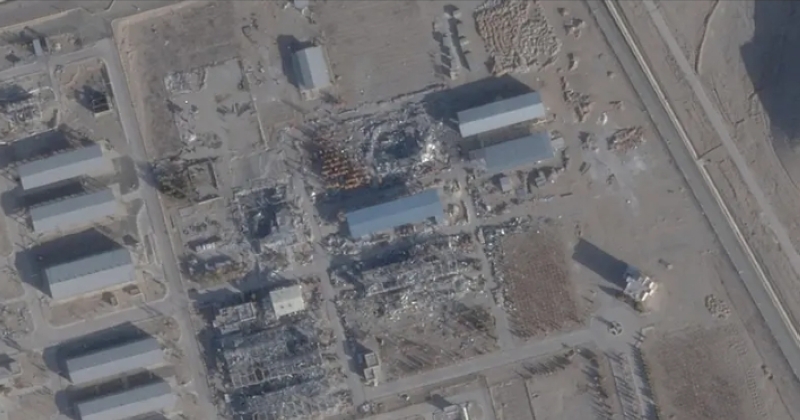 «الغبار النووي»... واستعادة اليورانيوم الإيراني