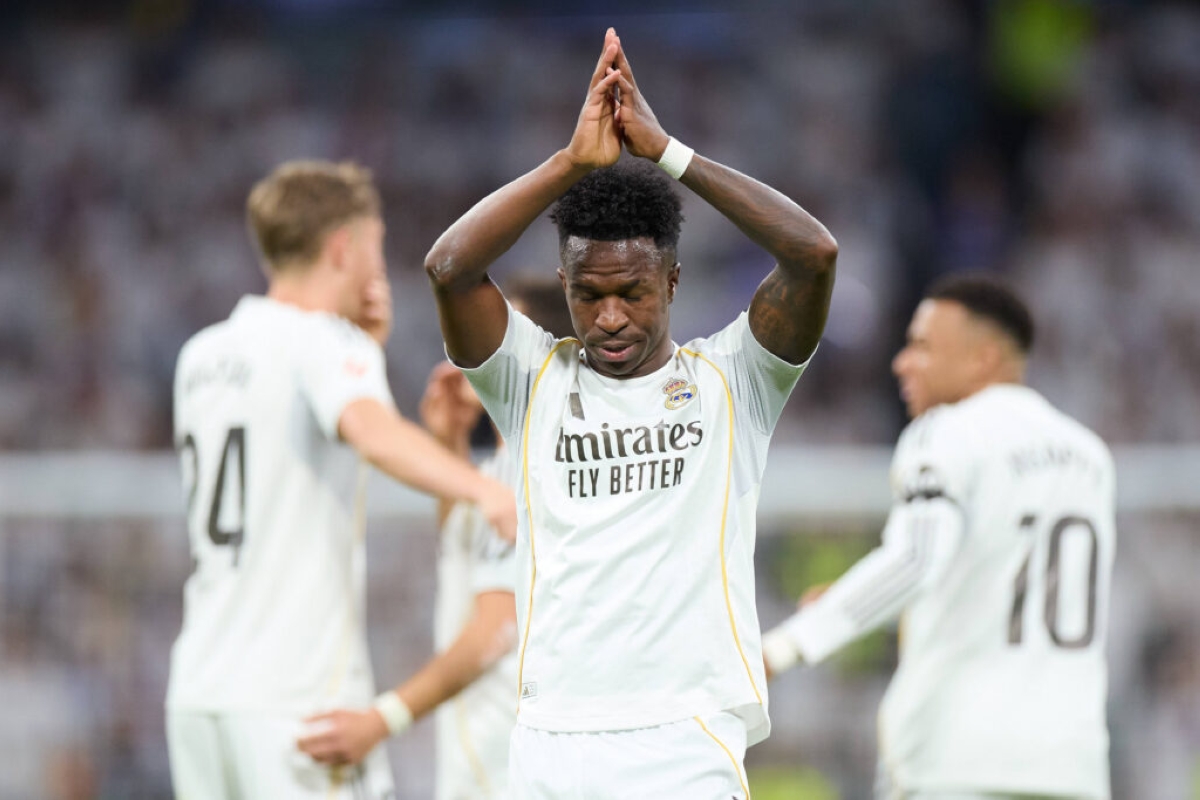 فينيسيوس جونيور محتفلاً بهدفه