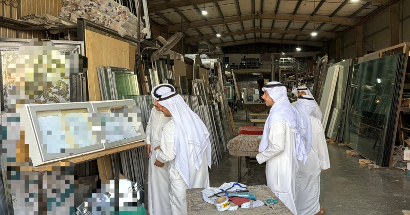 82 إنذاراً لأنظمة البناء في «صناعية الجهراء» 