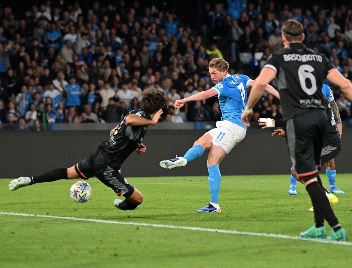  كيفن دي بروين خلال المباراة