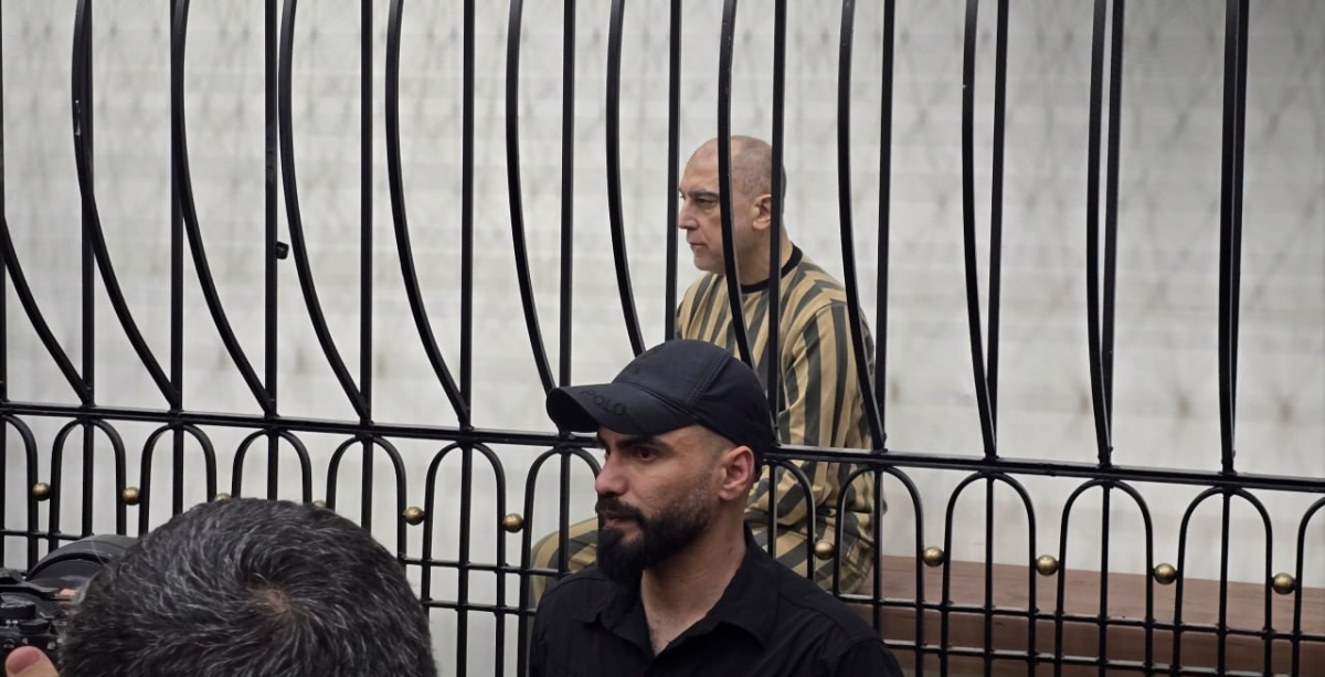 عاطف نجيب في أثناء المحاكمة