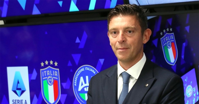 رئيس لجنة الحكام بإيطاليا يتنحّى بعد اتهامه بالاحتيال