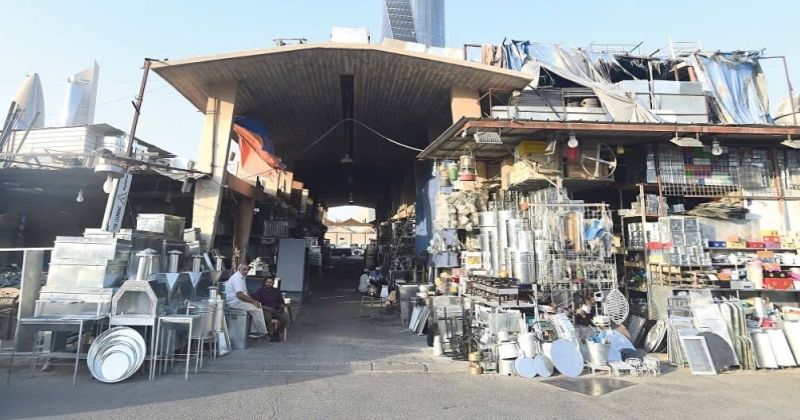 «هيئة الصناعة» تمهل مستثمري «سوق الصفارين» أسبوعين لإزالة المخالفات. اتخاذ إجراءات قانونية دون مسؤولية أو تعويض بعد انتهاء المهلة 