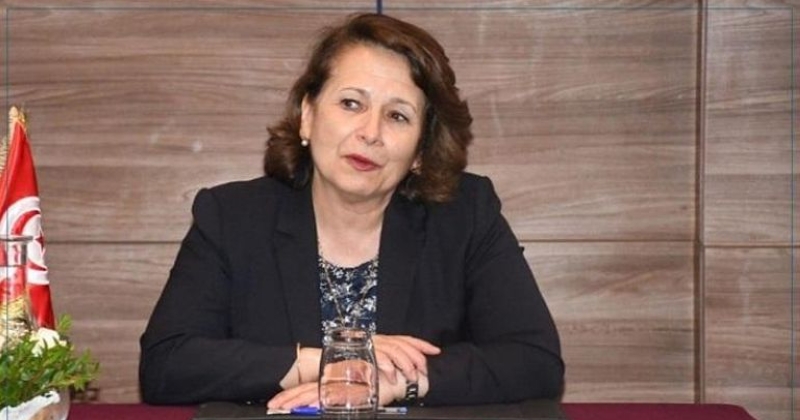 إقالة وزيرة الطاقة التونسية قبل تصويت على مشاريع طاقات متجددة 