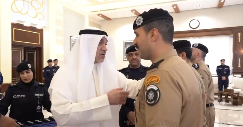 اليوسف يقلّد عدداً من الضباط رتبهم الجديدة : الترقية مسؤولية مضاعفة تتطلب الإخلاص والتفاني 