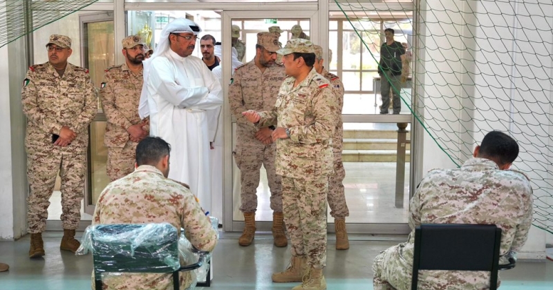 وزير الدفاع: دعم وتطوير المؤسسات التعليمية العسكرية 