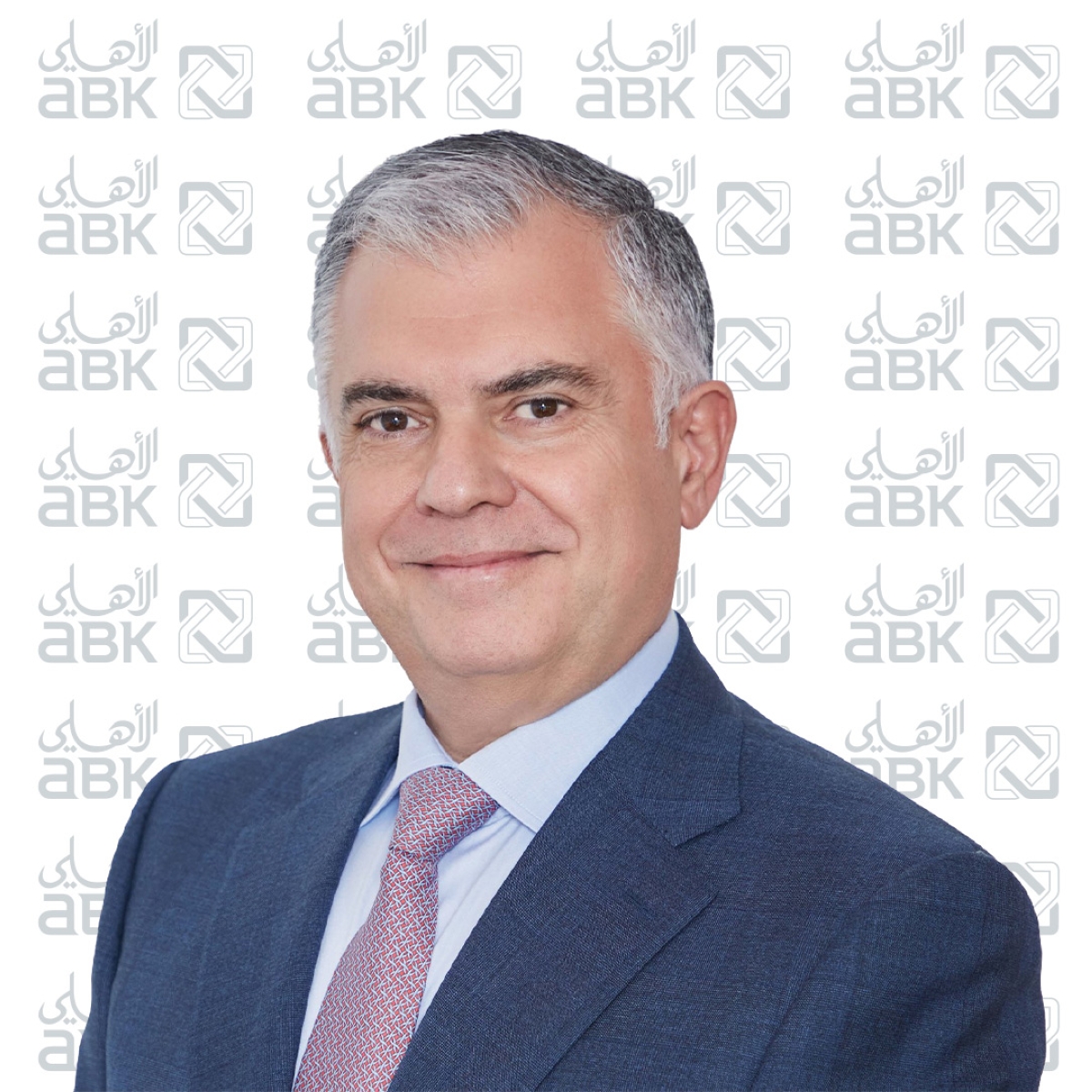 عمر وهبي
