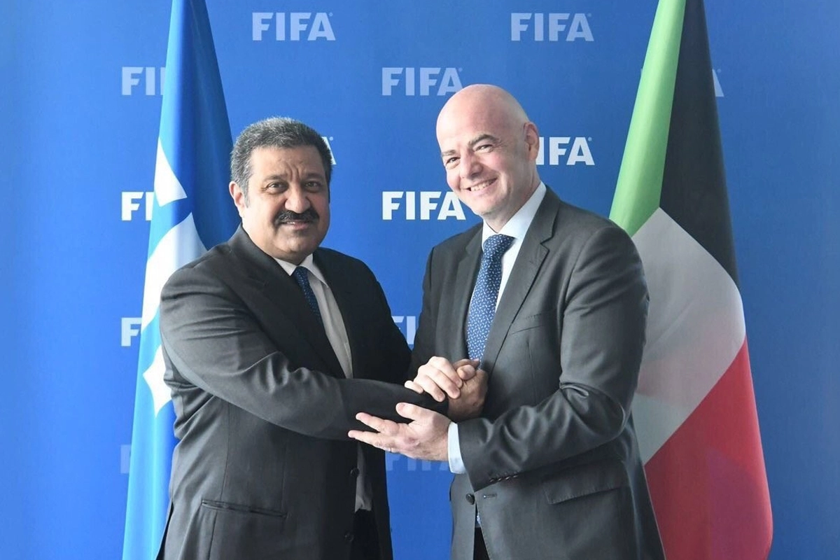 اليوسف مع انفاتينيو في لقاء سابق
