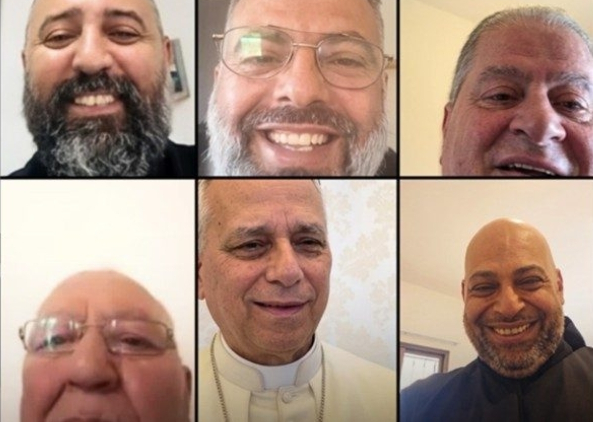 البابا خلال اتصال مرئي مع كهنة جنوب لبنان