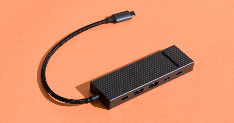 لا تقم بتوصيل هذه الأجهزة بموزع USB عادي مطلقاً 