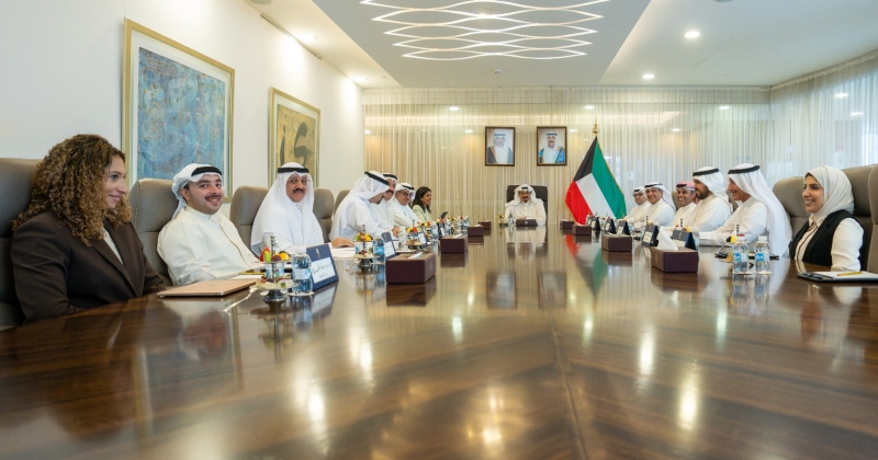 العبدالله: استمرارية الأداء الحكومي بكفاءة عالية 