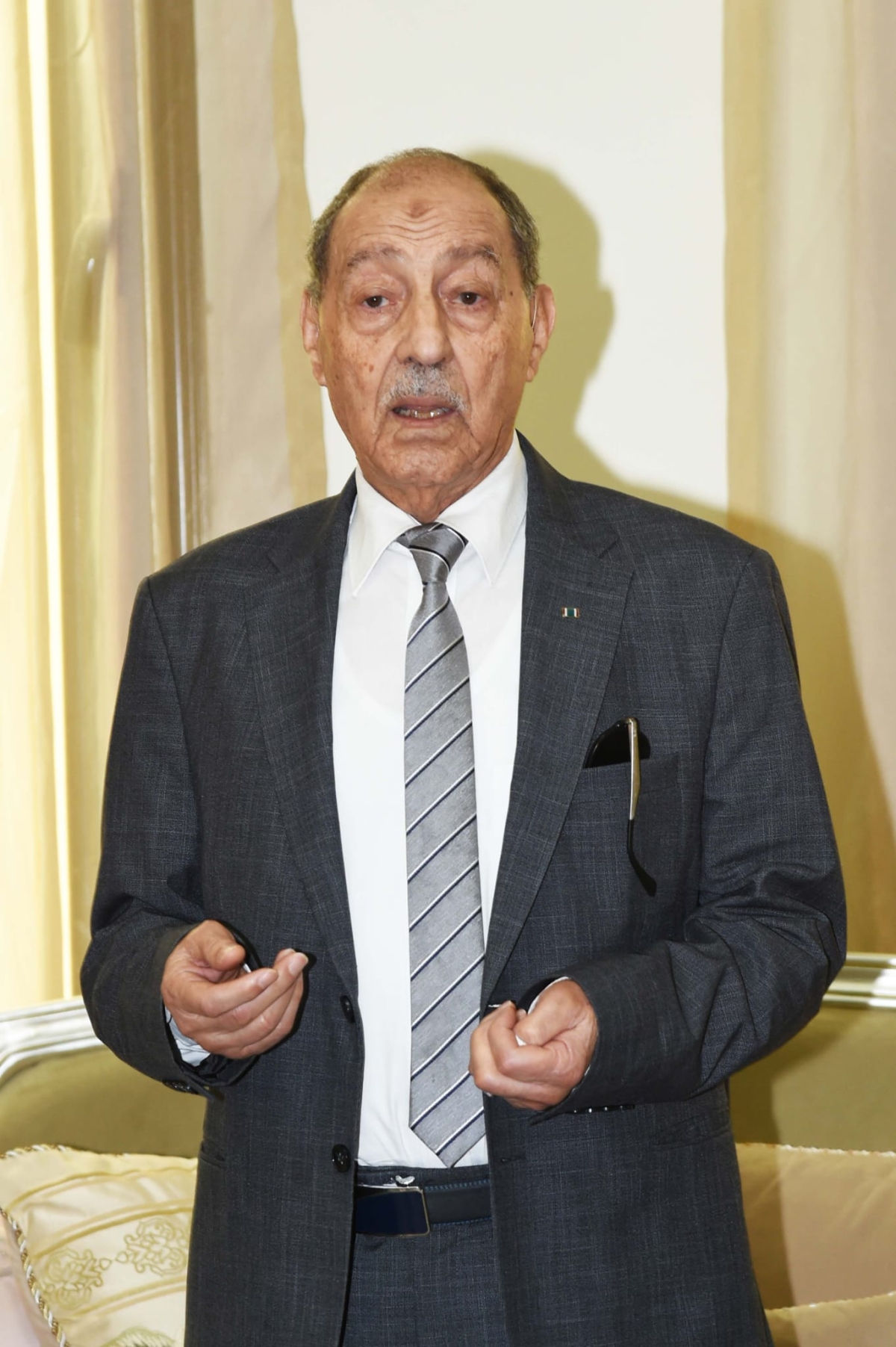 السفير عمر بلحاج