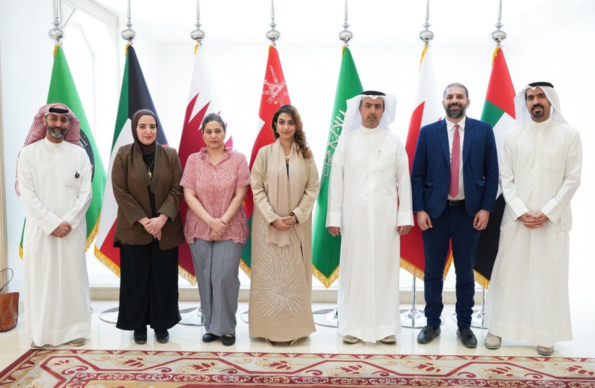 المري مستقبلاً وفد «الصحة العالمية»