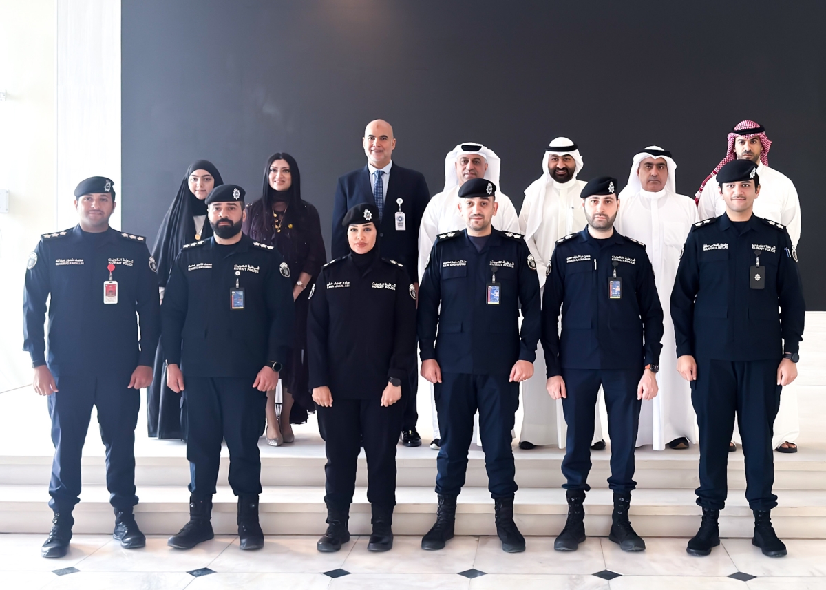 المشاركون بالبرنامج
