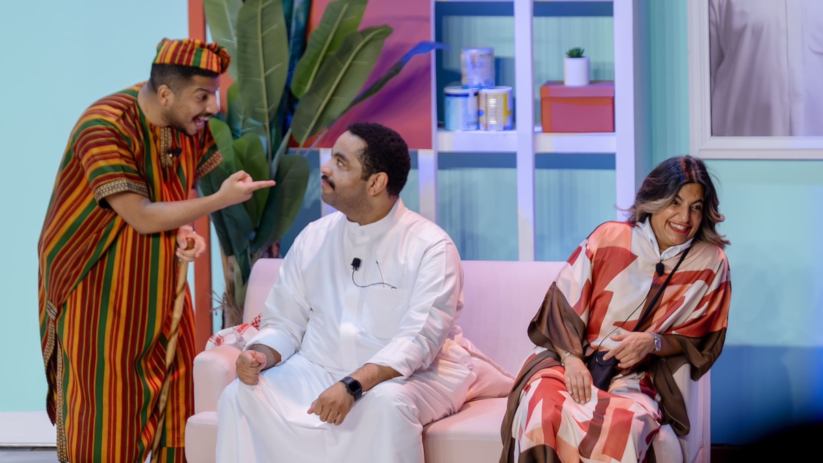 مشهد لأحمد وخالد المظفر بمشاركة إيمان فيصل