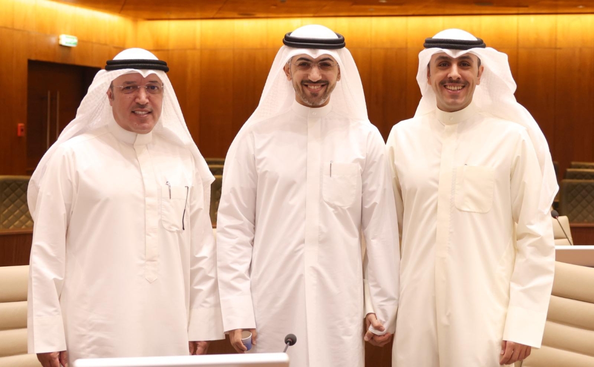 خالد المطيري ووليد الدغر وفهد الخنين