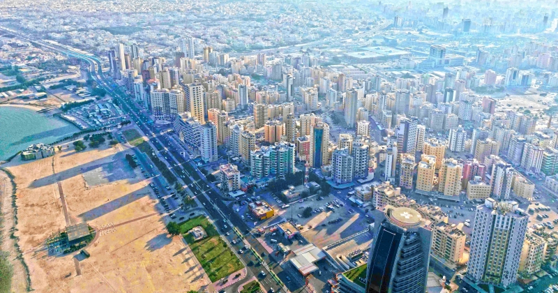 2.4 مليون متر مربع أراضٍ استثمارية فضاء بالكويت... تنتظر من يطوّرها 