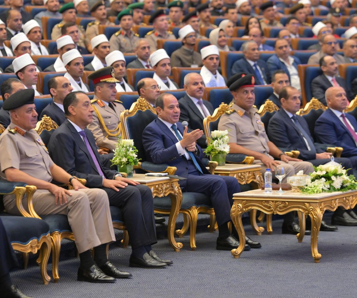 السيسي شهد حفل تخرج دفعة من أئمة الأوقاف من الأكاديمية العسكرية