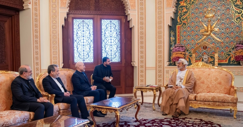سلطان عمان يؤكد دعمه للمفاوضات الأميركية الإيرانية وصولا إلى تسوية سلمية للملفات العالقة وفي مقدمتها حركة الملاحة 