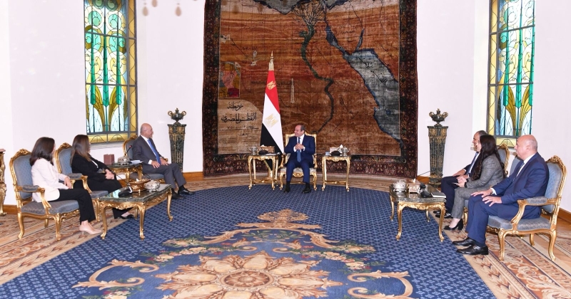 السيسي: مصر تستضيف 10.5 مليون مهاجر ولاجئ على خلفية الأزمات الدولية 