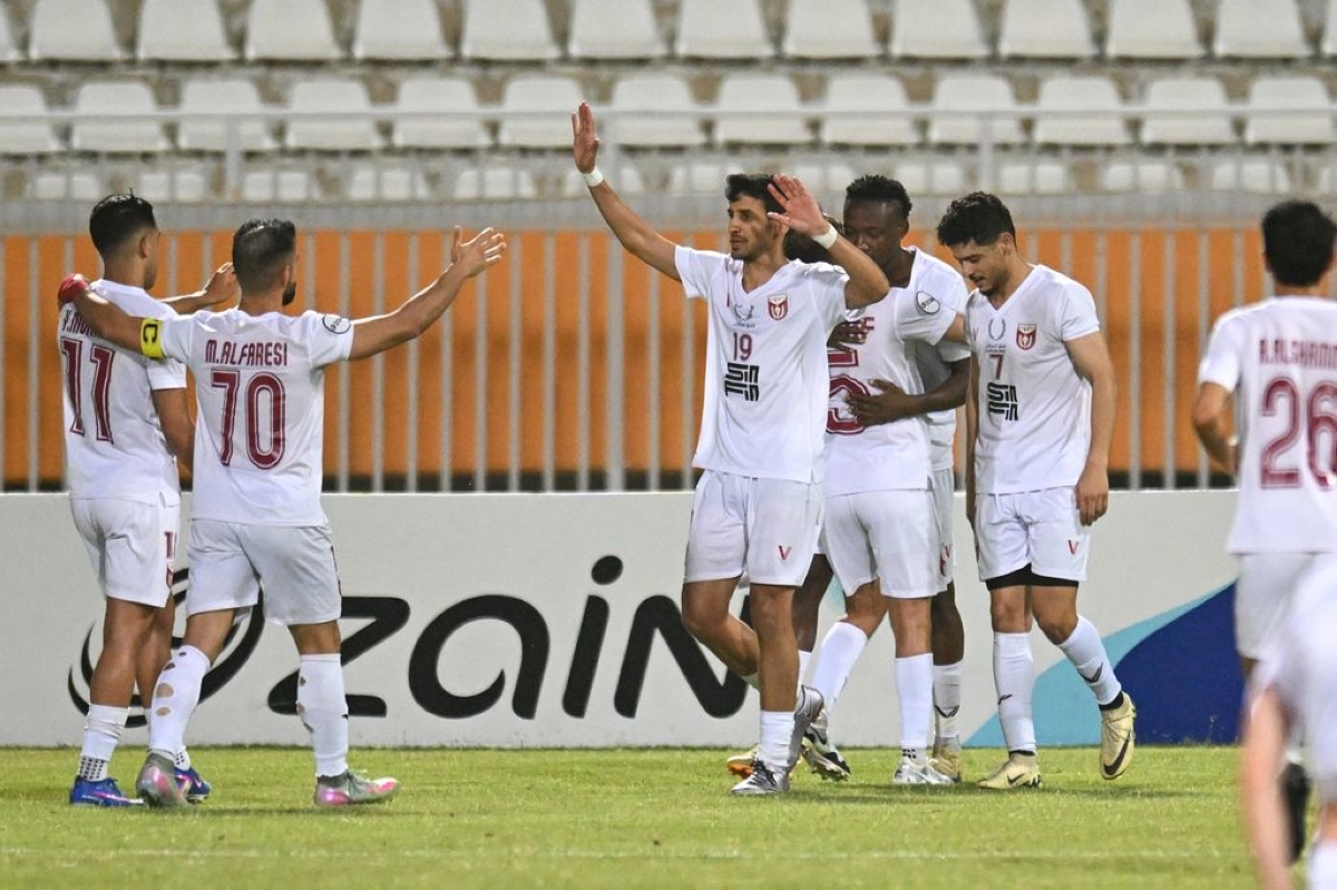لاعبو النصر يحتفلون