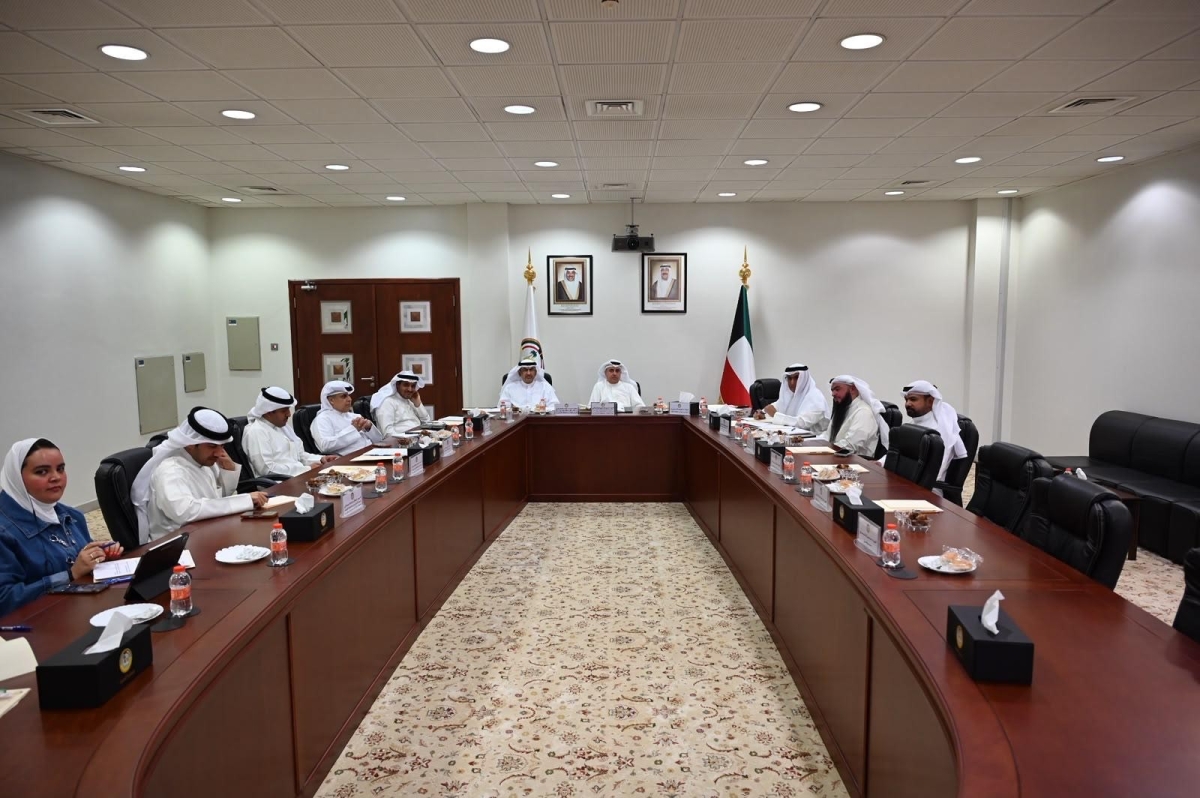 الحبشي مترئساً الاجتماع