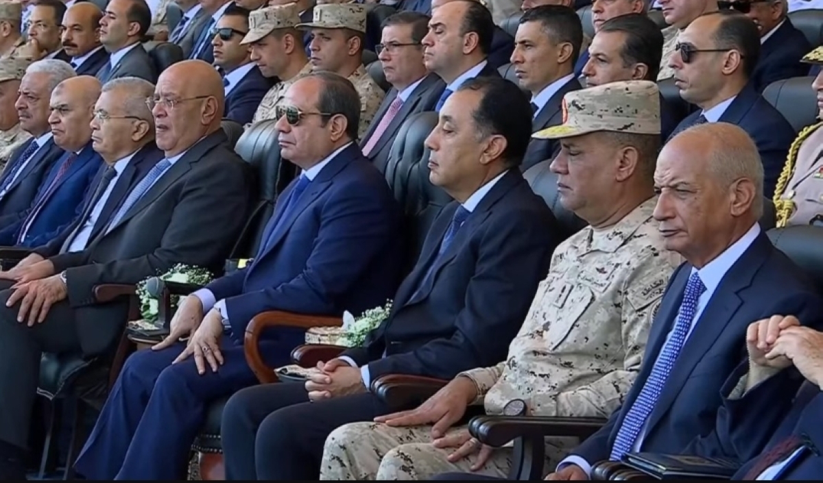السيسي يشاهد فيلماً تسجيلياً عن إمكانيات أجهزة الدولة في مقر «الأوكتاغون»