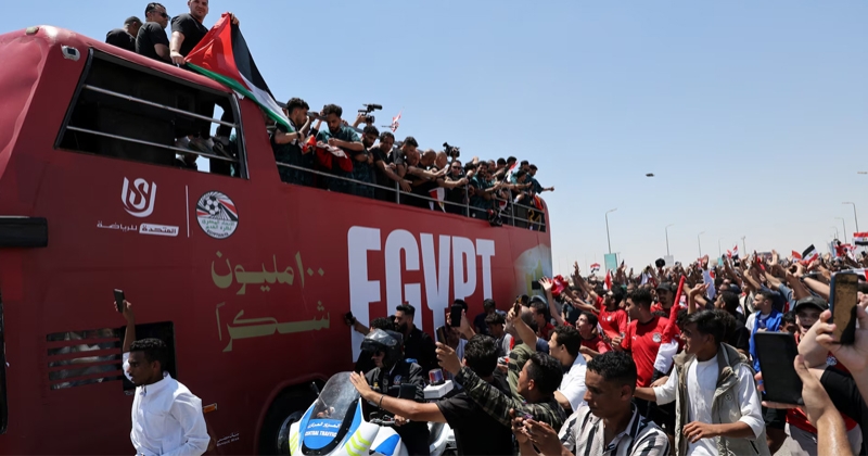 مصر تحتفي بمنتخبها. استقبال شعبي حاشد إثر عودته من المشاركة في كأس العالم بعد تحقيقه إنجازا تاريخيا ببلوغ دور الـ16 للمرة الأولى 