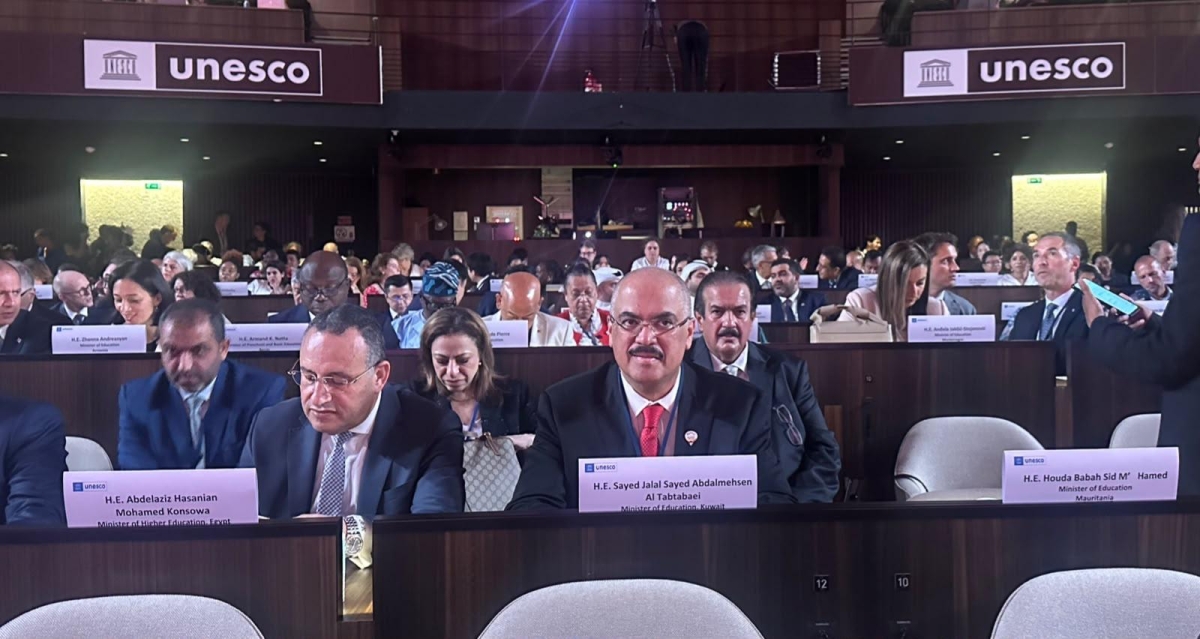 وزير التربية مشاركاً في قمة «تحويل التعليم» بباريس