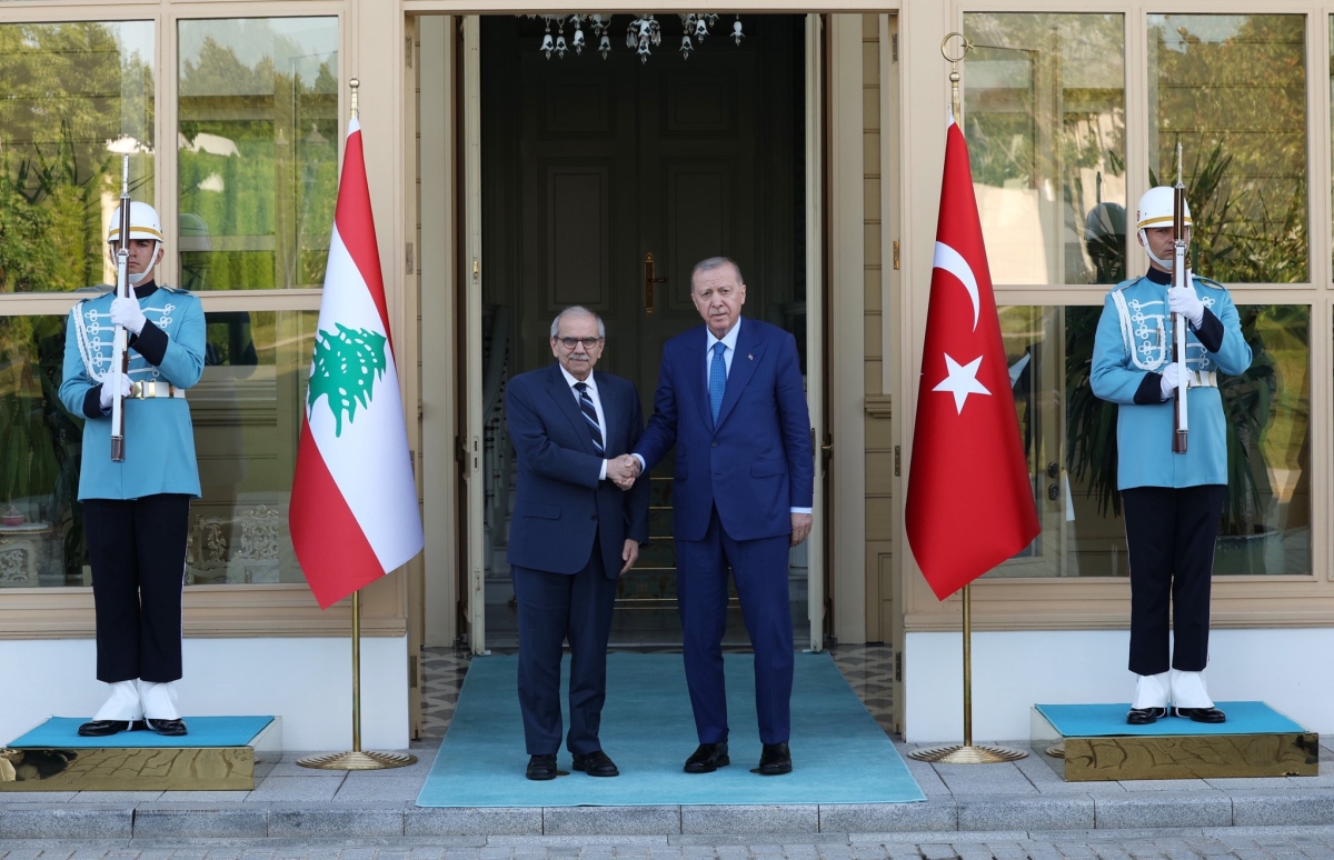 أردوغان مستقبلاً سلام في أنقرة