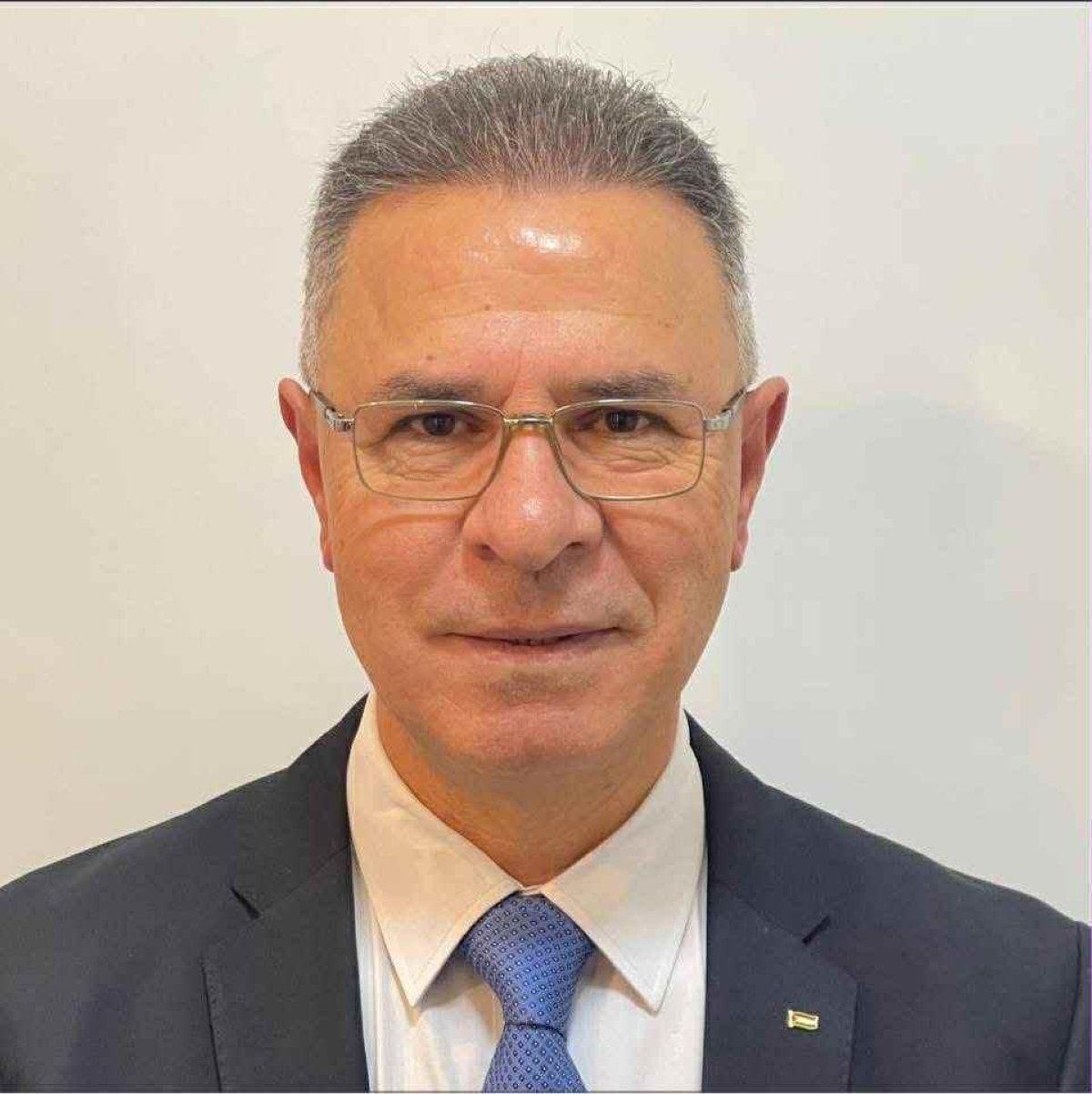 فائد مصطفى