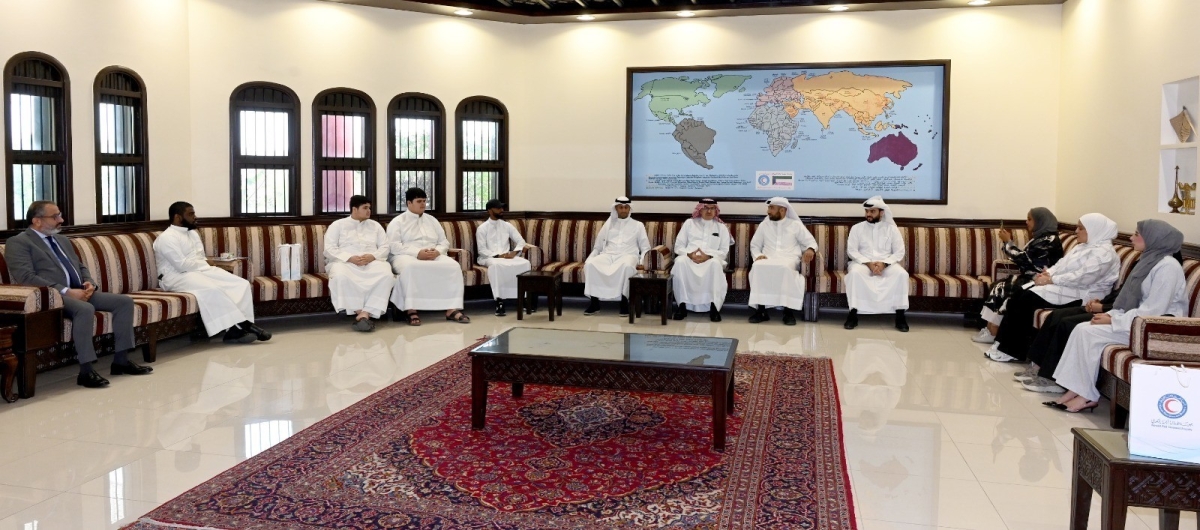 جانب من استضافة طلبة البرنامج الصيفي