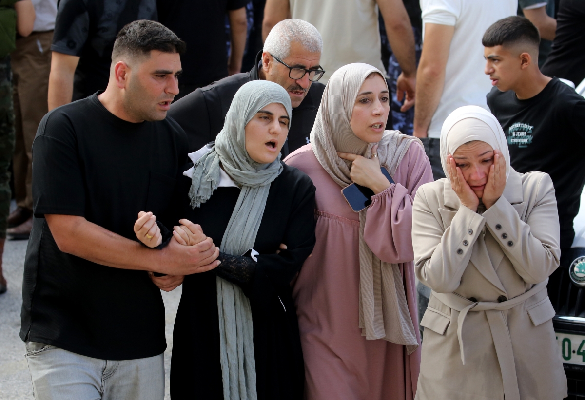 تشييع فلسطيني سقط برصاص إسرائيلي في بلدة تل جنوب نابلس  (شينخوا)