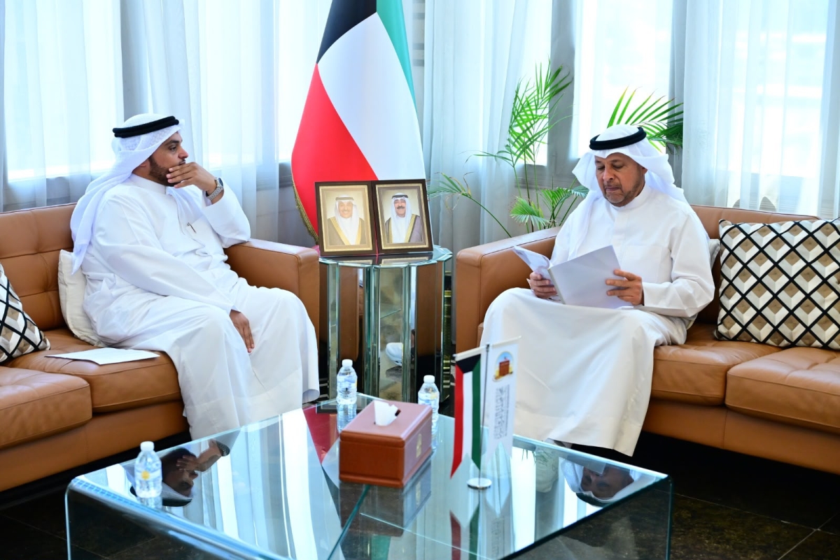 المحافظ مستقبلاً المطيري