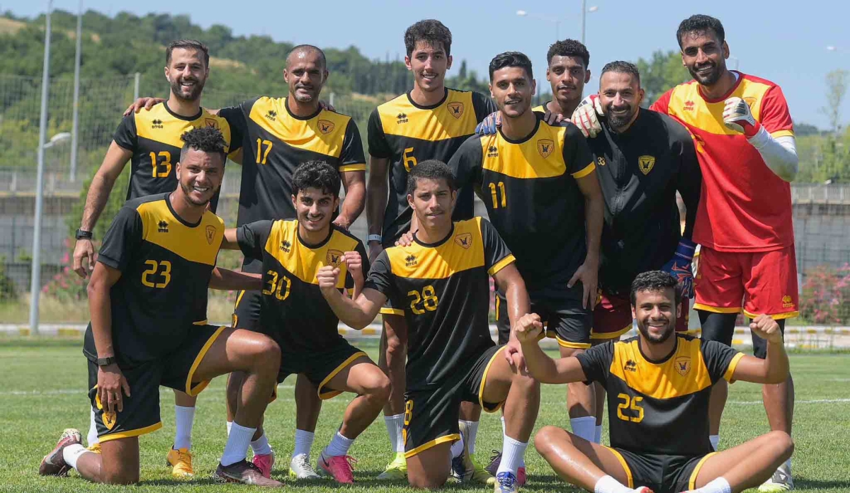 لاعبو القادسية في معسكر يلوا 